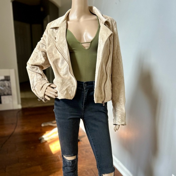 Mi Ami Nude Suede Moto Jacket - Picture 2 of 10